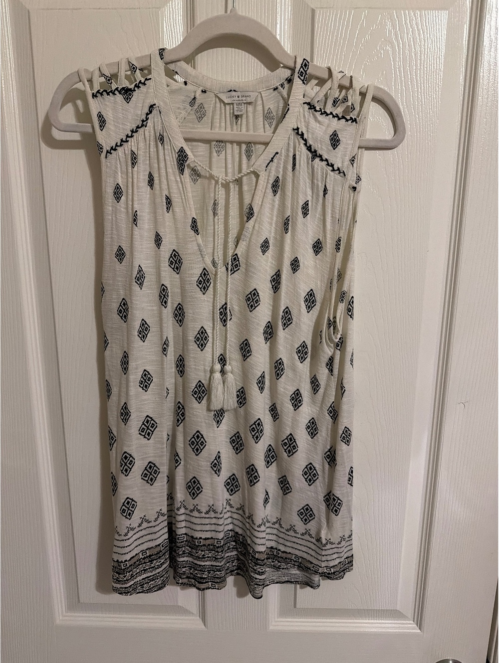 Lucky Brand Women's Sleeveless Printed Blouse Medium